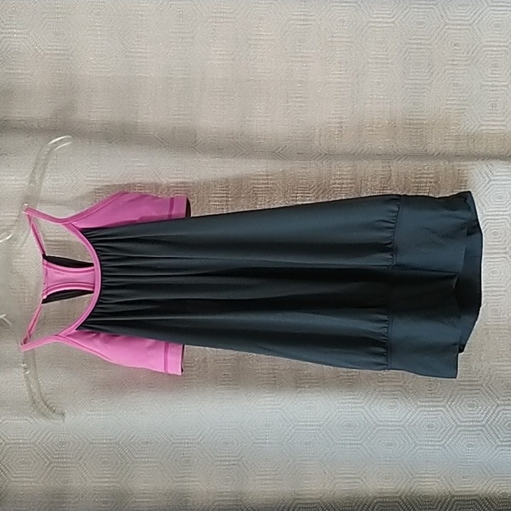 Lululemon Tank Top with Attached Sports Bra Size Small